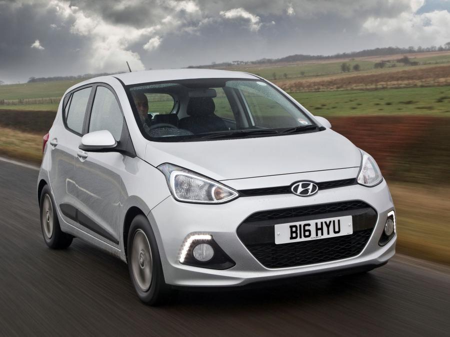  Hyundai i10 2013 года  (UK) (фото 4 из 12)